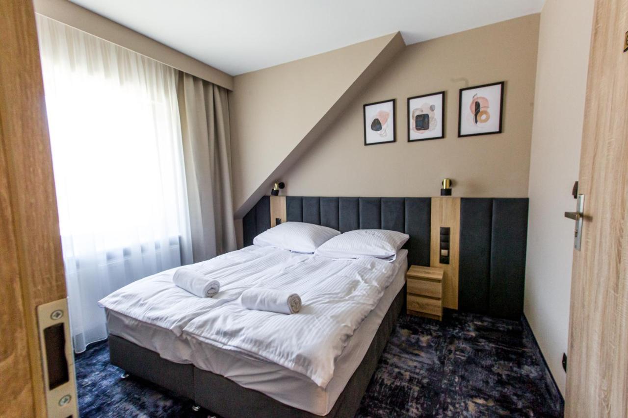 Hotel Zodiak Sucha  Екстер'єр фото