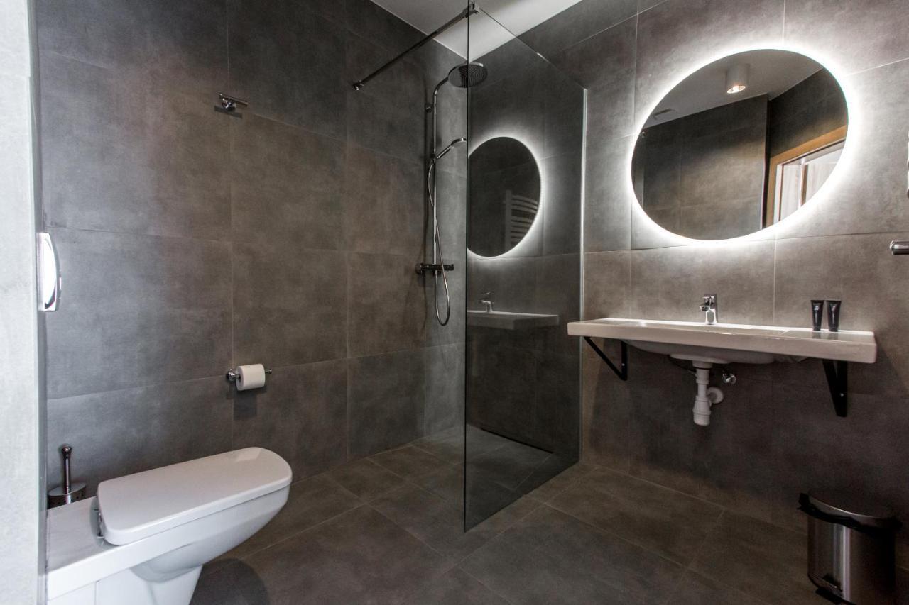 Hotel Zodiak Sucha  Екстер'єр фото