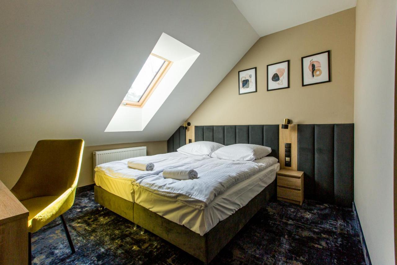 Hotel Zodiak Sucha  Екстер'єр фото