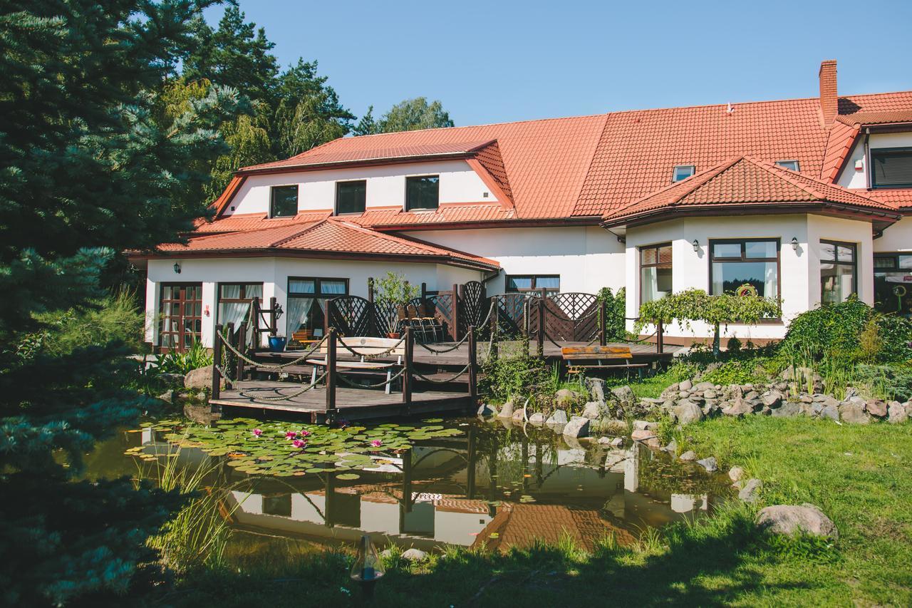 Hotel Zodiak Sucha  Екстер'єр фото